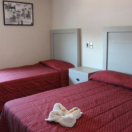 Hotel Colon Express グアダラハラ エクステリア 写真