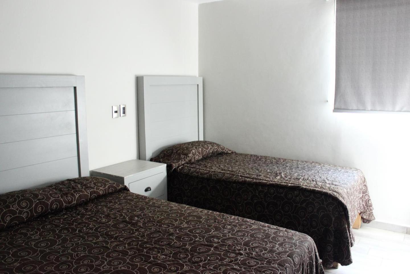 Hotel Colon Express グアダラハラ エクステリア 写真